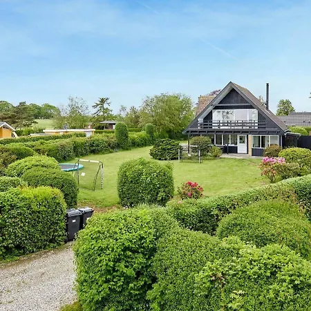 30582-odder-dyngby-havvej-66 *